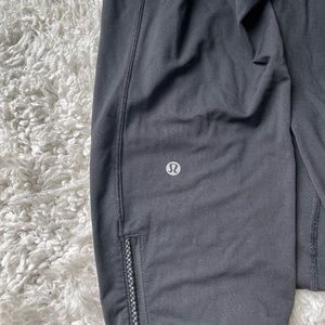 Black fairly worn lululemon leggings